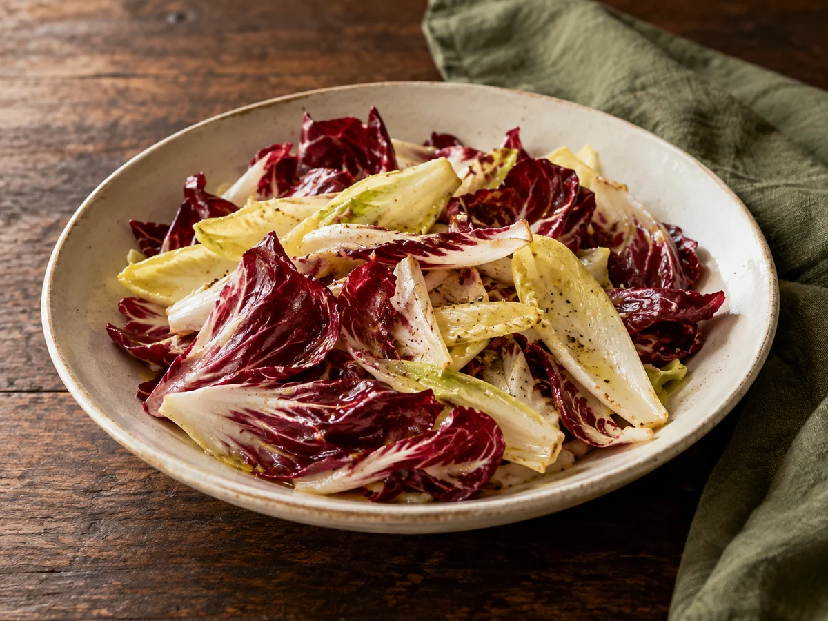 Bitter-leaf salad